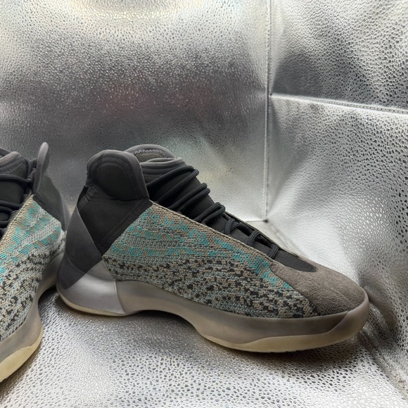 Size 9 Adidas Yeezy QNTM Slip On Primeknit Teal Blue Mens Sneaker Shoes G58864 - Picture 9 of 12